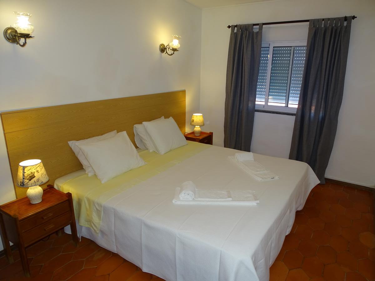 לאגוּ‏ש Falfeira Apartments מראה חיצוני תמונה