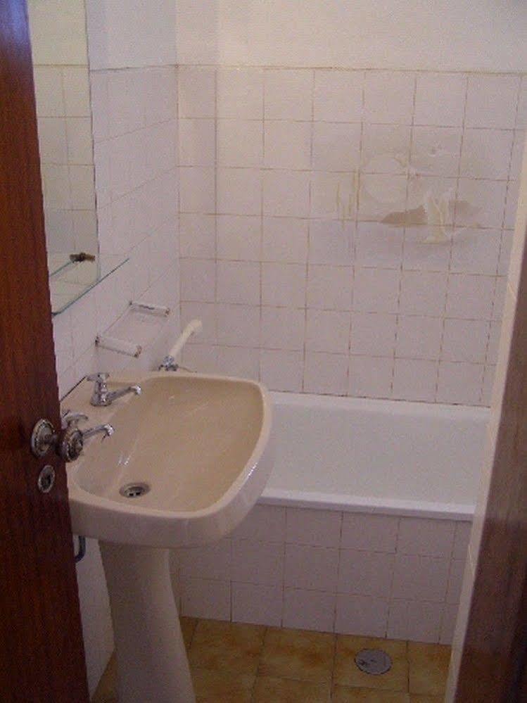 לאגוּ‏ש Falfeira Apartments מראה חיצוני תמונה